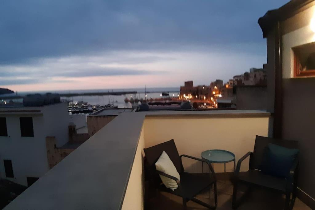 A 2 Passi Dal Castello ,Appartamento Con Veranda Castellammare del Golfo Exteriör bild